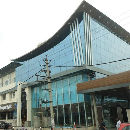 Hotel Grand Nagarjuna By Konark Hotels Guntūr Buitenkant foto